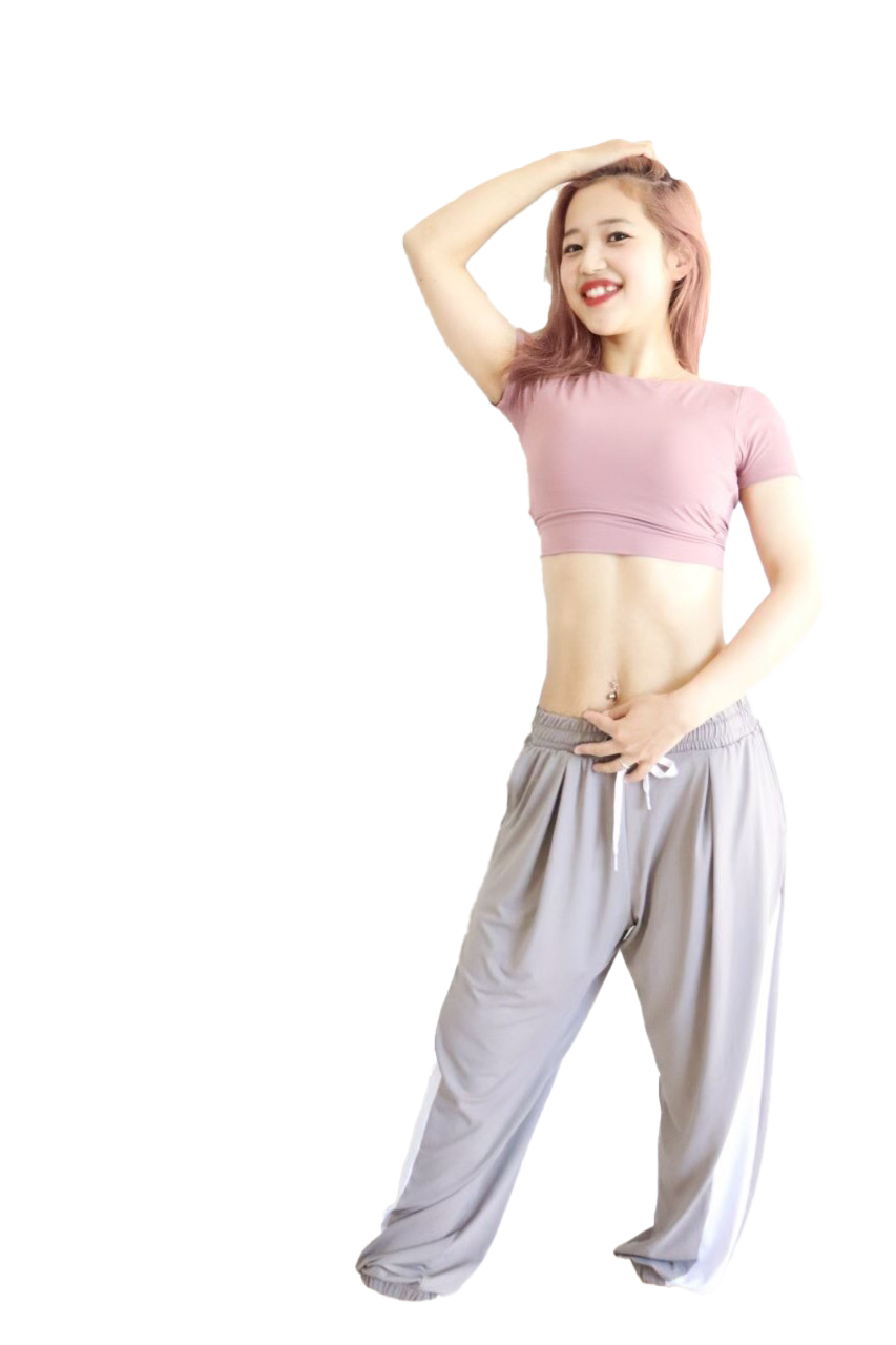 女性立ち絵2